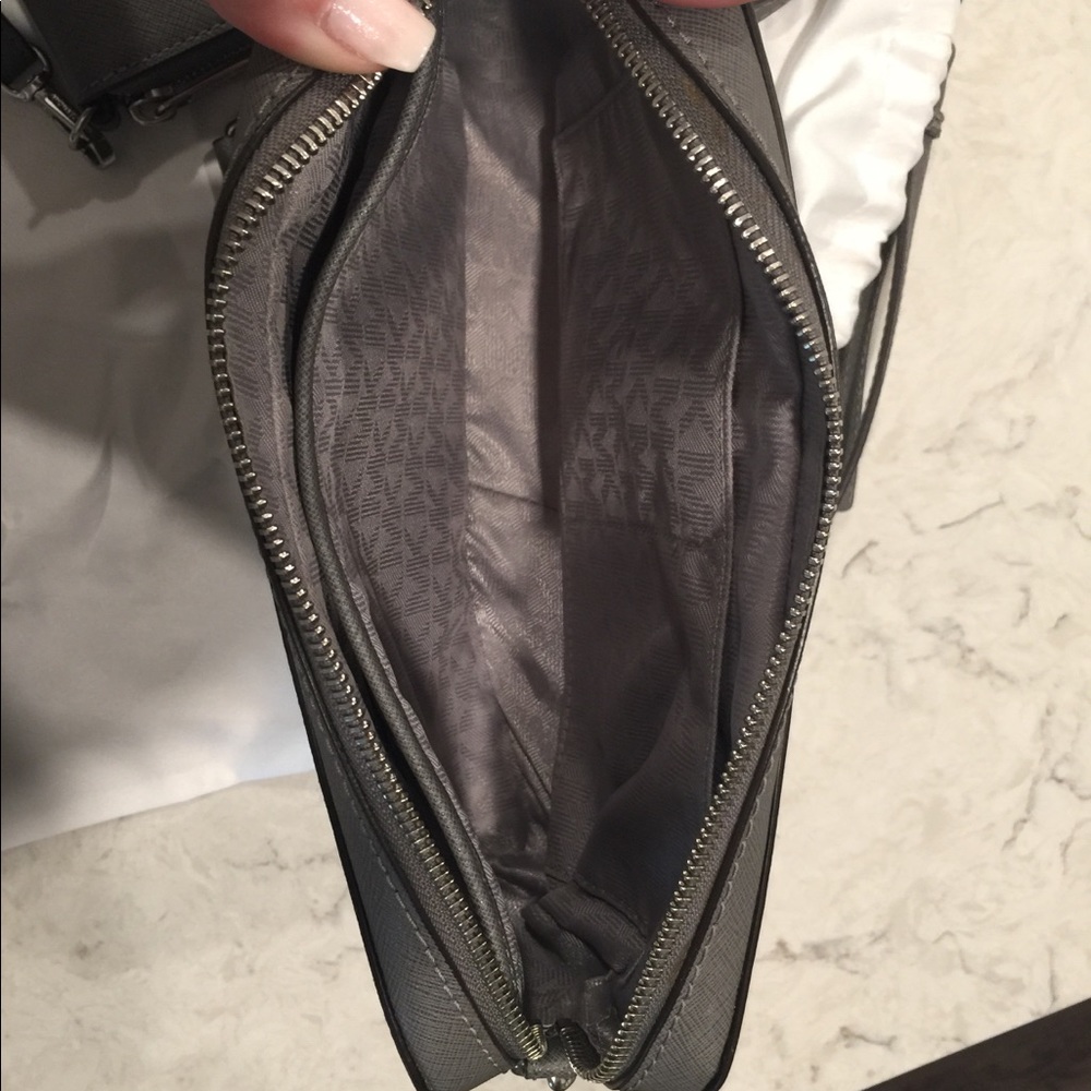 Michael Kors Purse & wallet - Picture 4 of 6